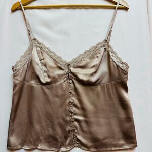 New Express Women's champagne Downtown Cami Satin Lace Trim V-neck Size M